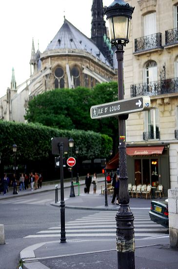 paris002.jpg